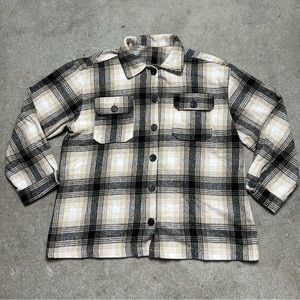 Oversized Flannel 🌴✨